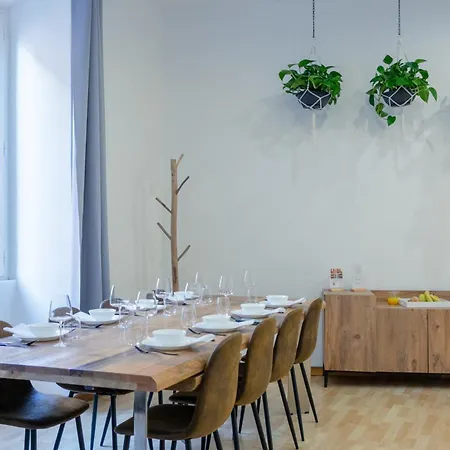 Appartamento 5 Bdrms Roma