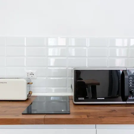 5 Bdrms アパート *