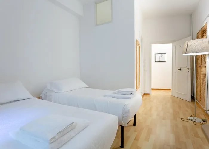 5 Bdrms Lejlighed Rom